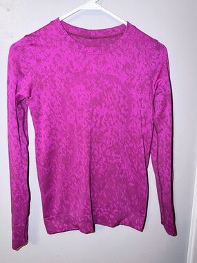 lululemon athletica Long Sleeve Top in Bright Magenta Pattern